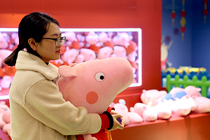 «Свинка Пеппа» присоединится к трансформерам: Hasbro заключил крупнейшую сделку в своей истории