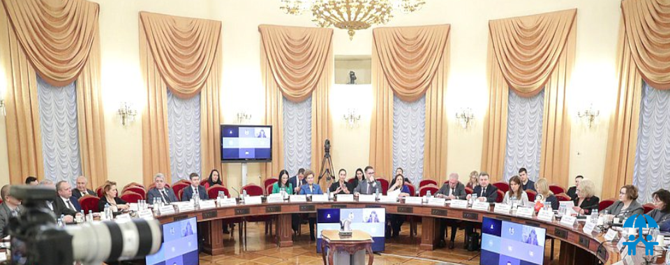 Законопроекты по поддержке индустрии детских товаров представили на парламентских слушаниях в Госдуме