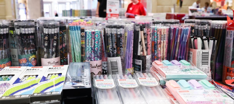 В РФ с 2028 года может начаться обязательная маркировка канцелярских товаров