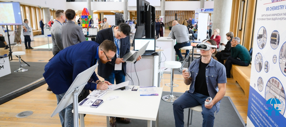 Оснащаем регионы: на «УЧПРОМ-2025» приезжают заказчики учебного оборудования из 60 регионов России