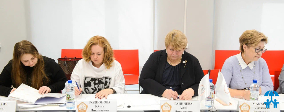 Номинанты премии «Золотой медвежонок» боролись за право стать компанией года детской индустрии