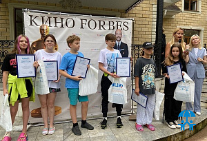 Новый продукт компании Экзамен-Технолаб попал в кино